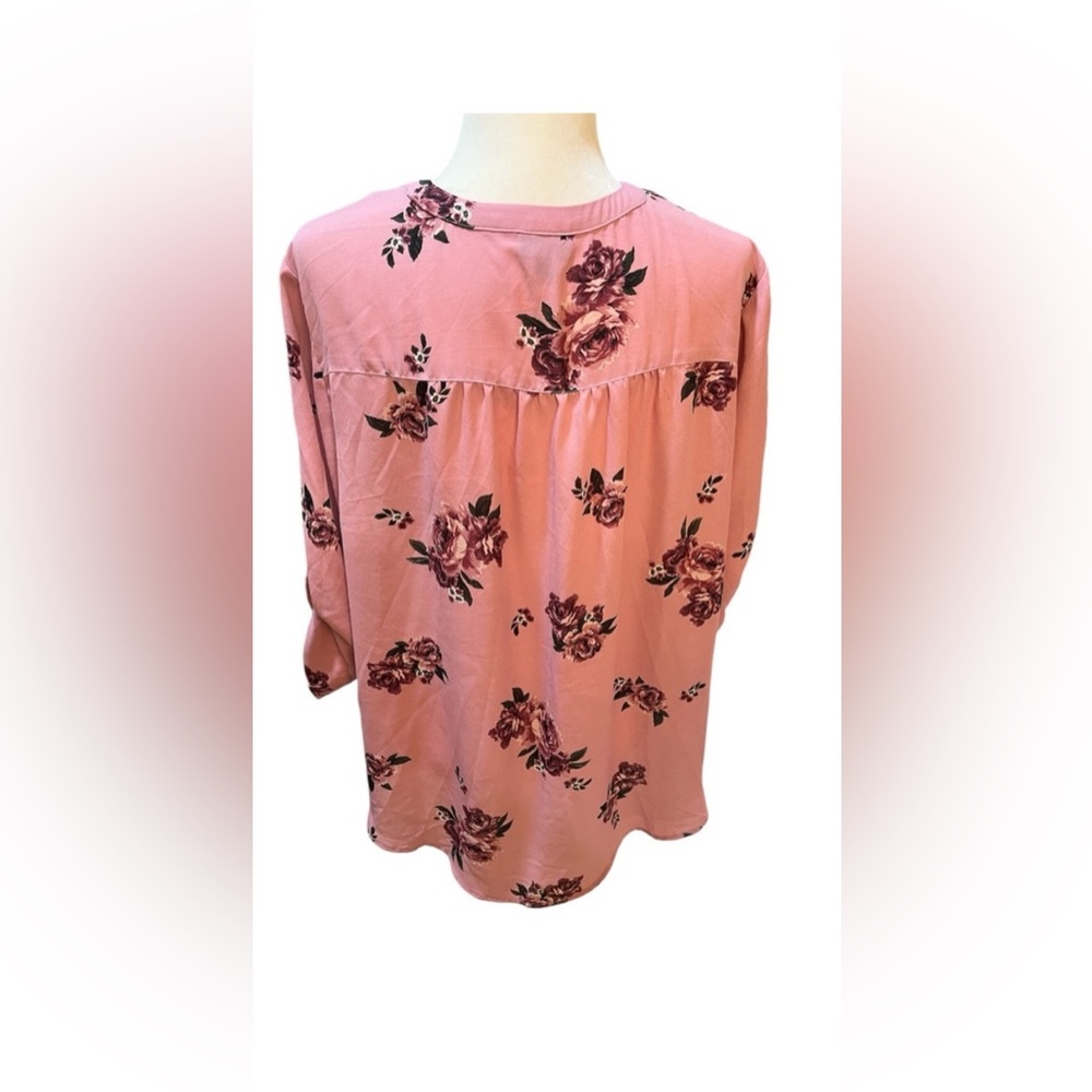 Torrid Pink Relaxed Buttoned Blouse - Picture 2 of 4